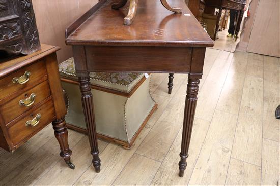 Writing table W. 106cm